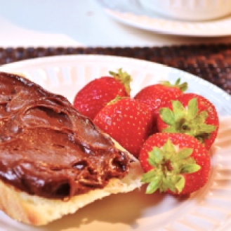 Tartinade chocolat-noisette / chocolate - hazelnut spread